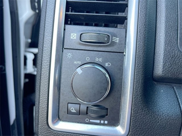 2021 RAM 1500 Classic Warlock Quad Cab 4x4 6'4" Box