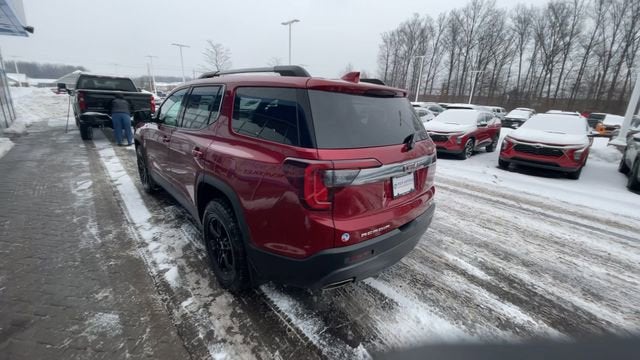 2023 GMC Acadia AT4