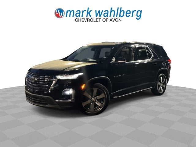 2023 Chevrolet Traverse LT Leather