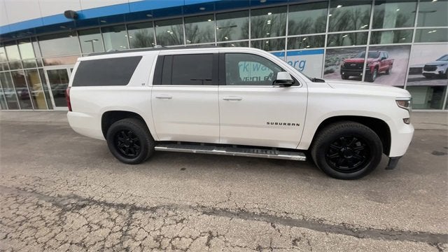 2017 Chevrolet Suburban LT