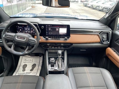 2024 GMC Canyon AT4