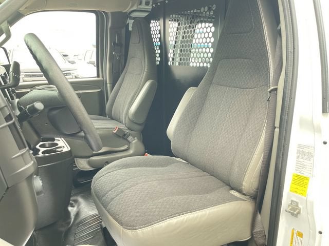 2024 GMC Savana Cargo 2500 Work Van