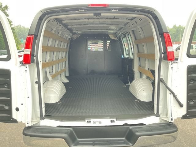 2024 GMC Savana Cargo 2500 Work Van