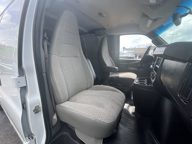 2023 GMC Savana Cargo 3500 Work Van