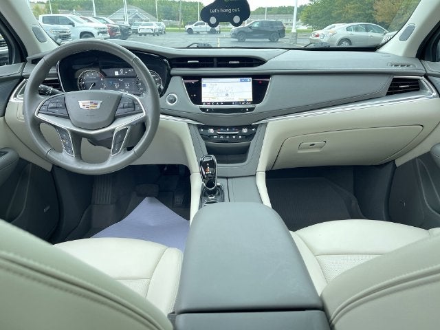 2024 Cadillac XT5 Premium Luxury