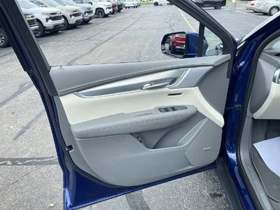 2024 Cadillac XT5 Premium Luxury