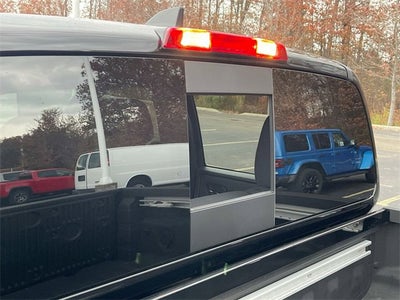 2024 Nissan Frontier Crew Cab PRO-X 4x2