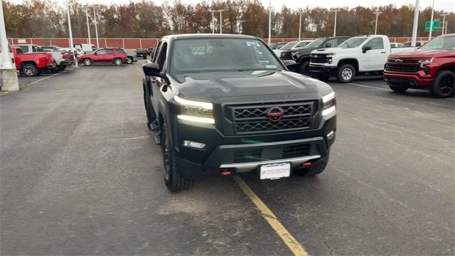 2024 Nissan Frontier Crew Cab PRO-X 4x2