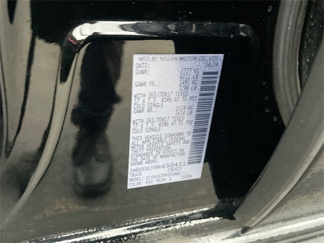 2024 Nissan Frontier Crew Cab PRO-X 4x2