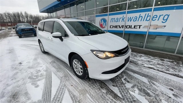 2020 Chrysler Voyager LXI