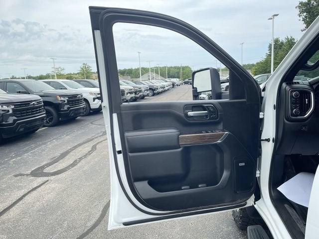 2022 Chevrolet Silverado 2500 HD High Country