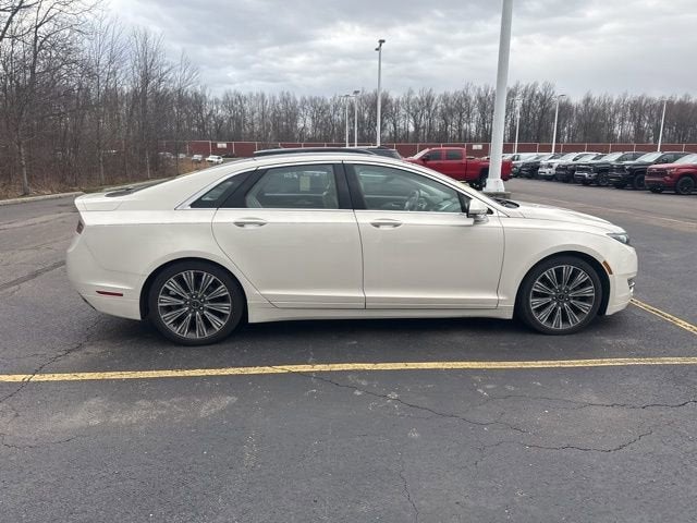 2016 Lincoln MKZ Black Label
