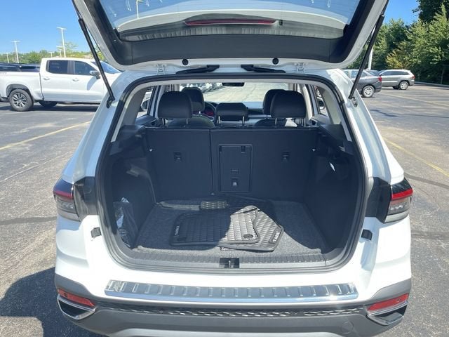2025 Volkswagen Taos 1.5T SEL