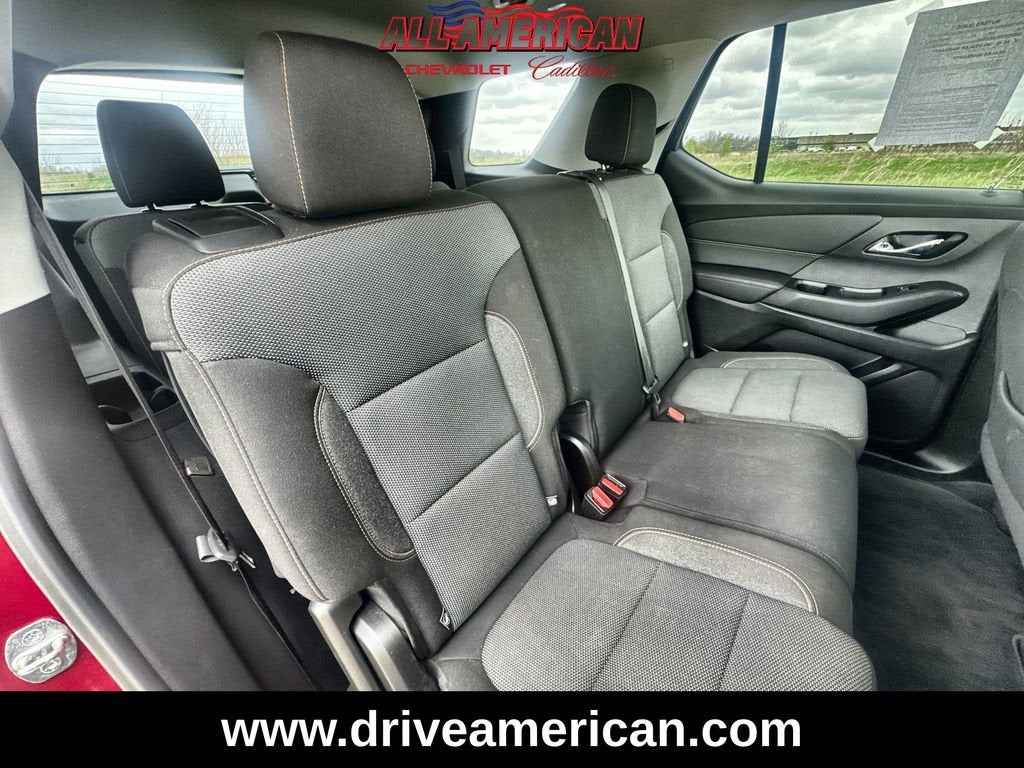 2021 Chevrolet Traverse LT Cloth