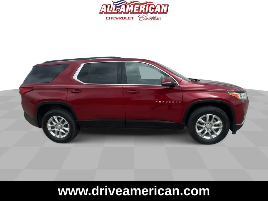 2021 Chevrolet Traverse LT Cloth