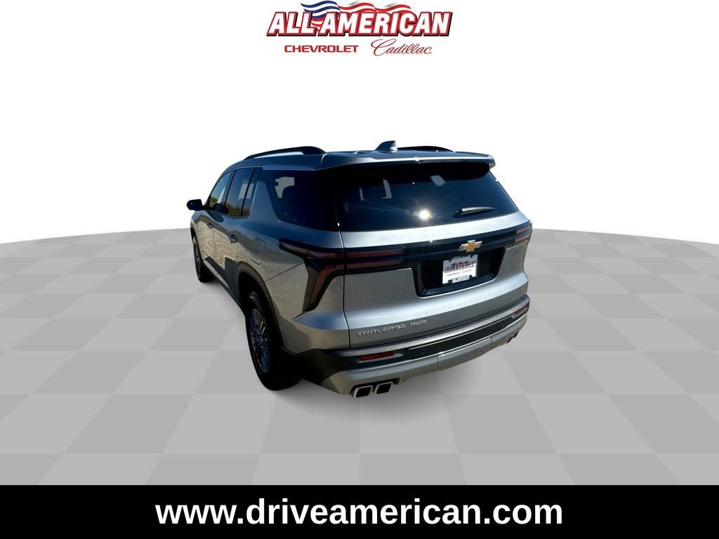 2025 Chevrolet Traverse LT