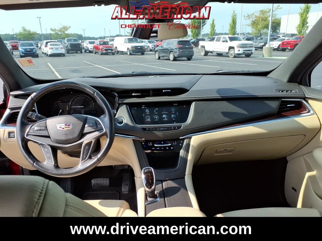 2018 Cadillac XT5 Premium Luxury FWD