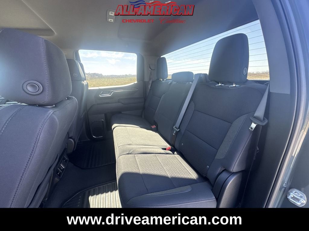 2025 Chevrolet Silverado 1500 LT