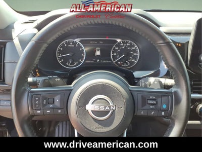 2024 Nissan Pathfinder SV