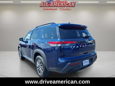 2024 Nissan Pathfinder SV