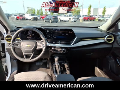 2025 Chevrolet Trax LT