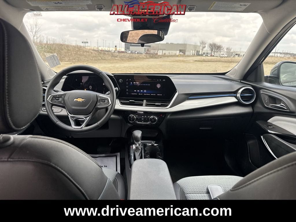 2025 Chevrolet Trax LT