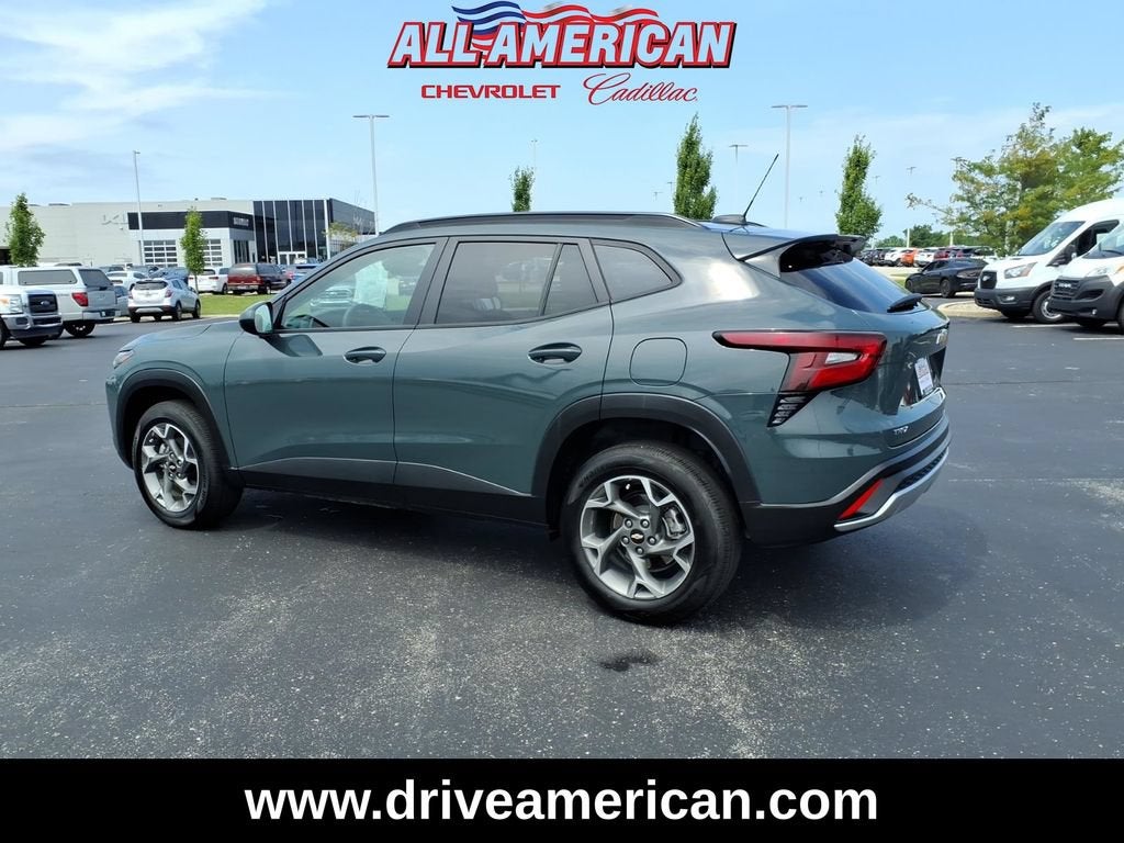 2025 Chevrolet Trax LT