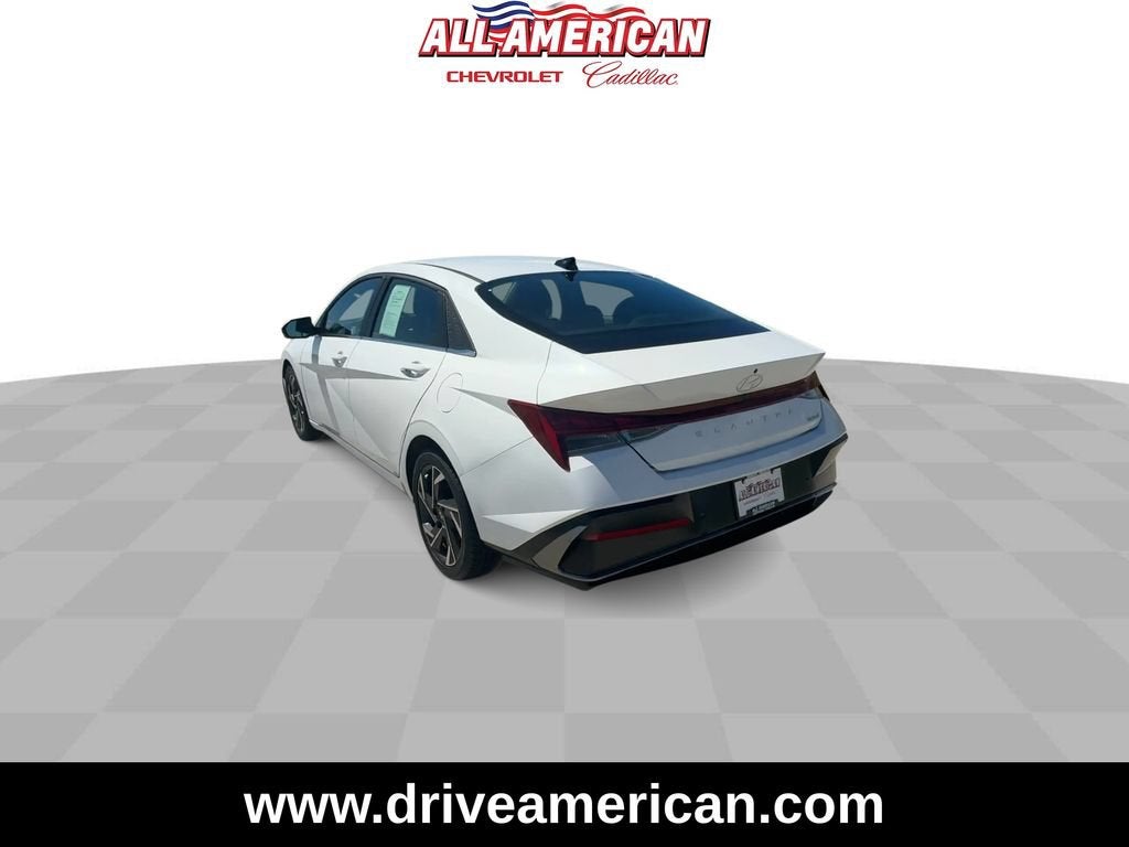 2024 Hyundai Elantra Limited