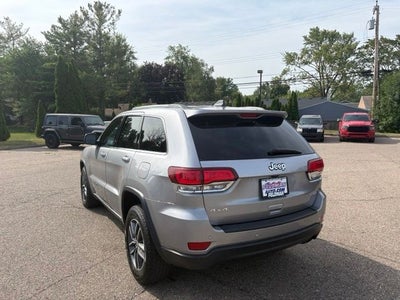 2020 Jeep Grand Cherokee Laredo E 4x4