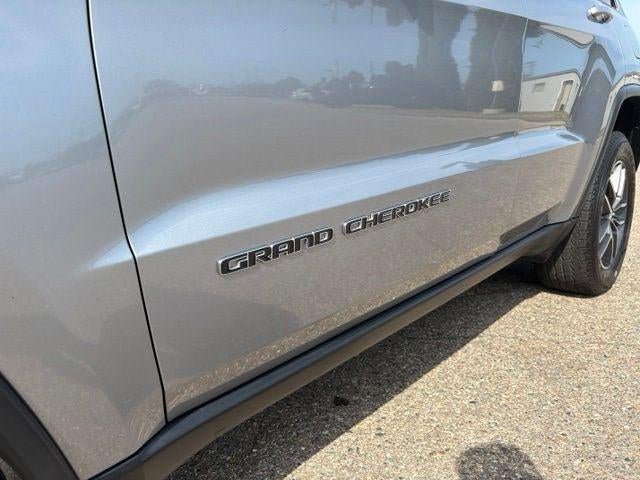 2020 Jeep Grand Cherokee Laredo E 4x4