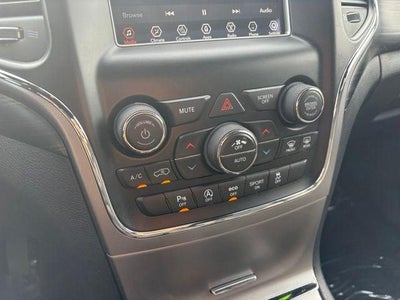 2020 Jeep Grand Cherokee Laredo E 4x4