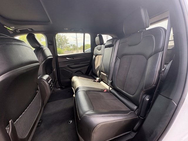 2023 Jeep Grand Cherokee Altitude 4x4