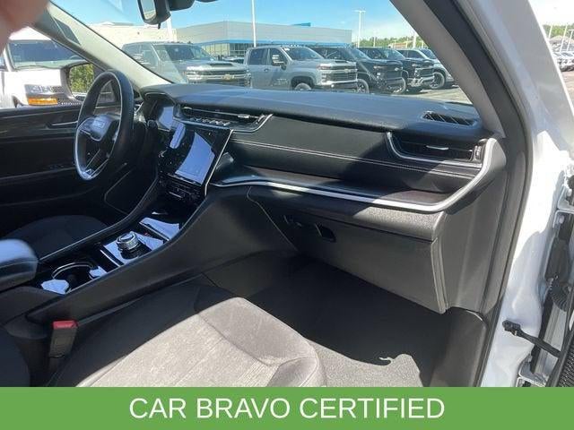 2022 Jeep Grand Cherokee Laredo 4x4