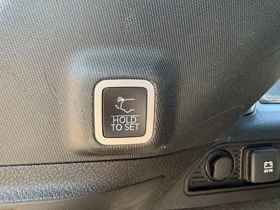 2023 Jeep Grand Cherokee Overland 4x4