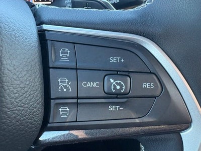 2023 Jeep Grand Cherokee L Altitude 4x4