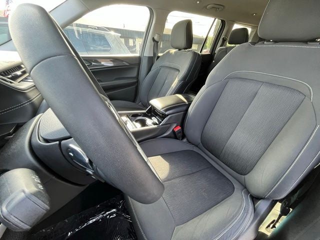 2023 Jeep Grand Cherokee L Laredo 4x4