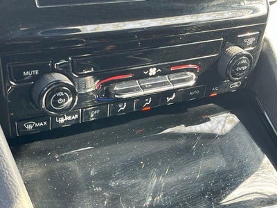 2023 Jeep Grand Cherokee L Laredo 4x4