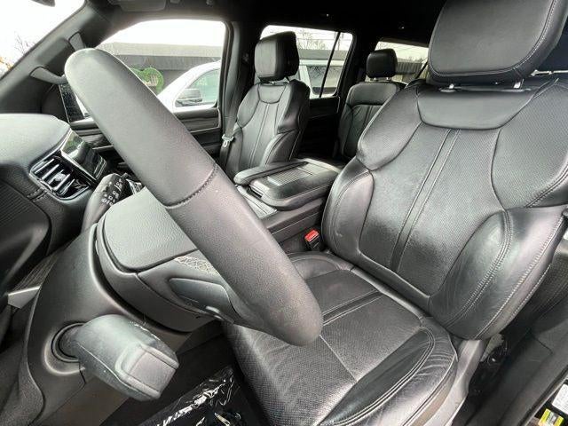 2023 Jeep Wagoneer L Series III 4x4