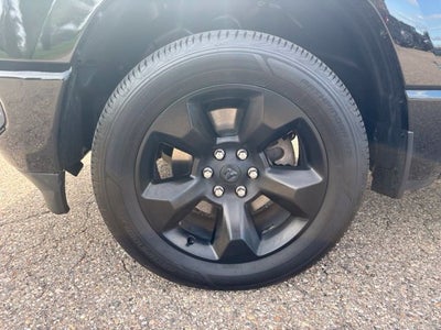 2019 RAM 1500 Big Horn/Lone Star Crew Cab 4x4 5'7' Box