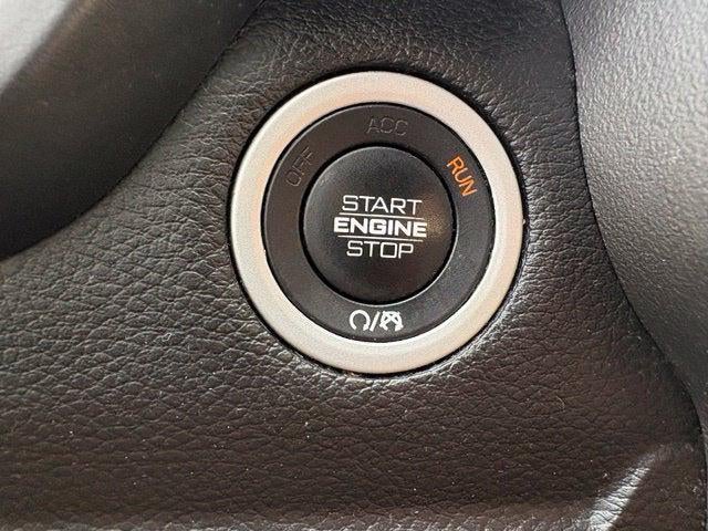 2019 RAM 1500 Big Horn/Lone Star Crew Cab 4x4 5'7' Box