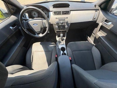 2009 Ford Focus SES