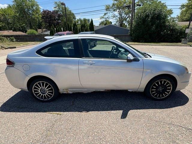 2009 Ford Focus SES