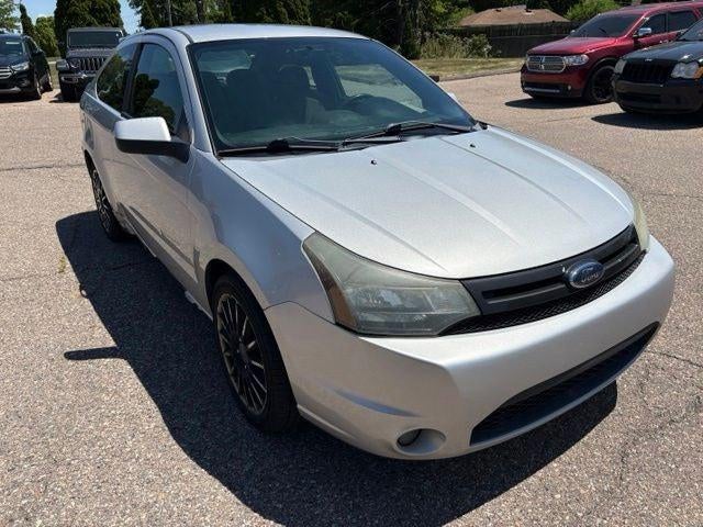 2009 Ford Focus SES