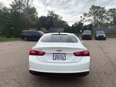 2021 Chevrolet Malibu FWD LS