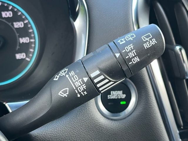 2024 Chevrolet Traverse Limited FWD LT Leather