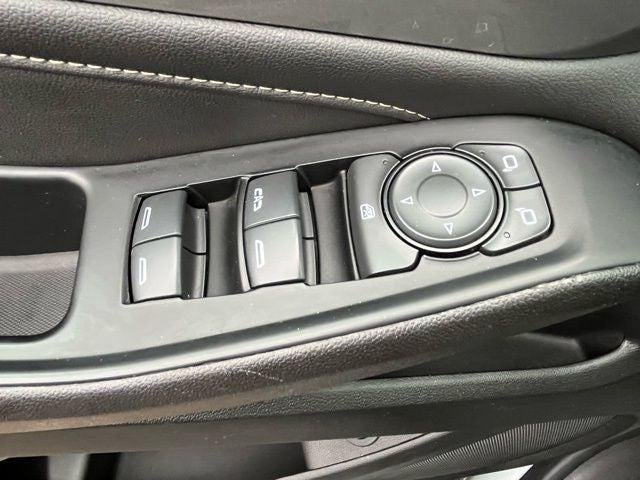 2024 Chevrolet Traverse Limited FWD LT Leather