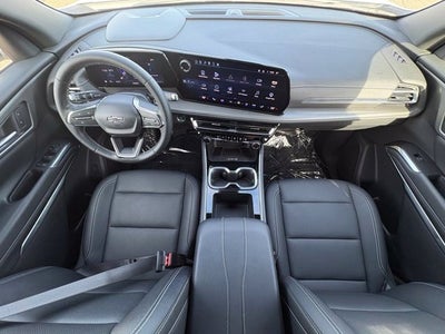 2025 Chevrolet Traverse AWD LT