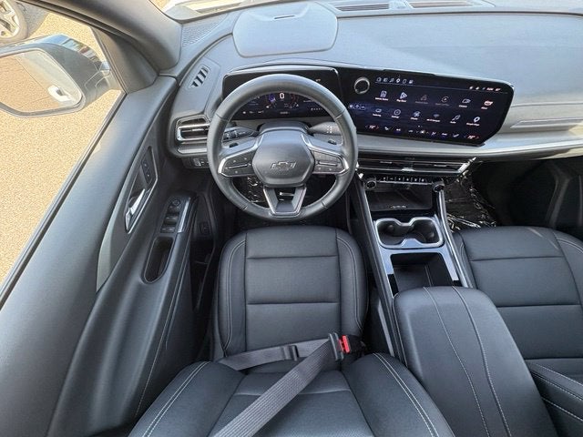 2025 Chevrolet Traverse AWD LT