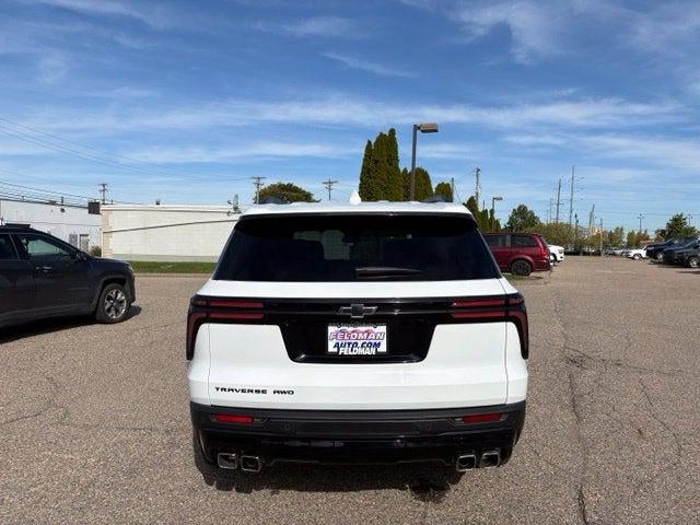 2025 Chevrolet Traverse AWD LT