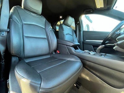 2023 Cadillac XT4 FWD Premium Luxury